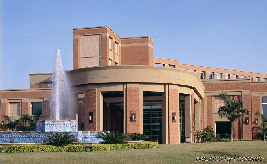 Nirvana Luxury Hotel L Ludhiana Dış mekan fotoğraf