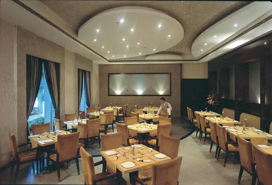 Nirvana Luxury Hotel L Ludhiana Dış mekan fotoğraf